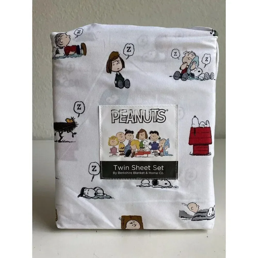 Peanuts Snoopy Woodstock Charlie Brown Linus Sally TWIN Size Soft Sheet Set NEW